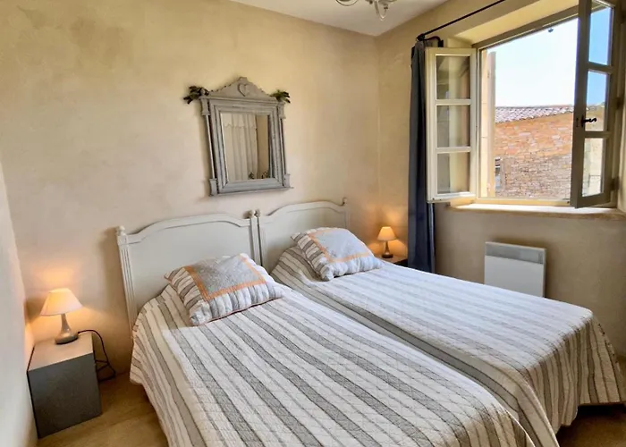 La Maison De Notre Dame 6 度假居 Aigaliers